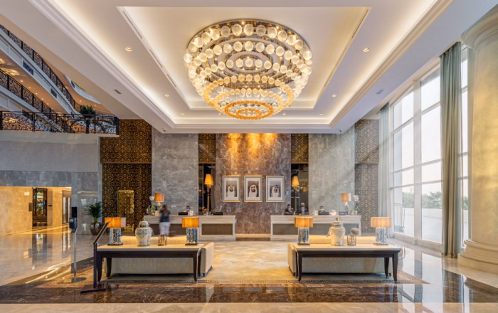 waldorf-astoria-dubai-palm-jumeirah-lobby-reception
